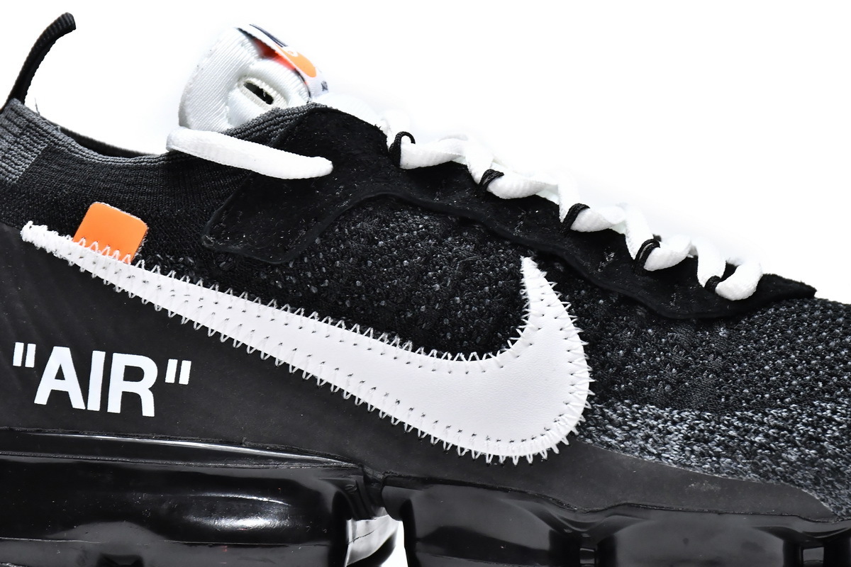 Nike Air VaporMax Black White - Image 3