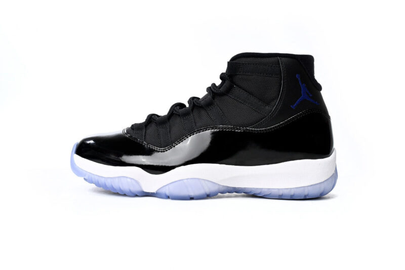Air Jordan 11 Space Jam