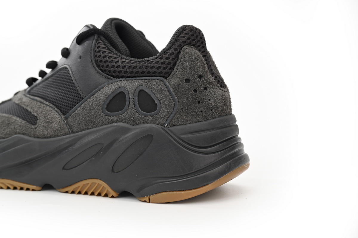 adidas Yeezy Boost 700 Utility Black - Image 6