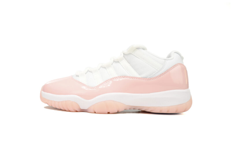 Air Jordan 11 Low WMNS Legend Pink