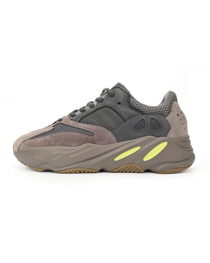 adidas Yeezy Boost 700 Mauve