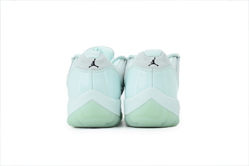 Air Jordan 11 Retro Low Limited Edition - Image 5