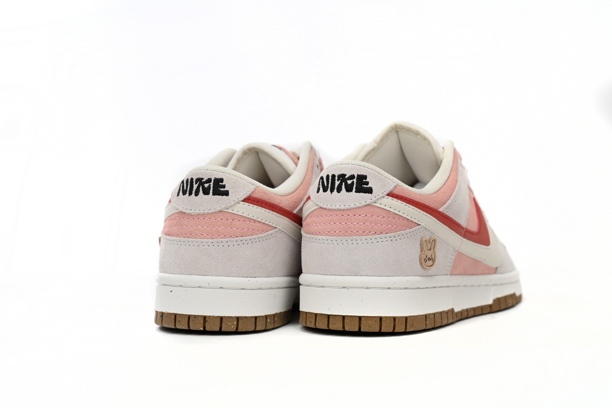 Nike SB Dunk Low ’Year of the Rabbit’ - Image 7
