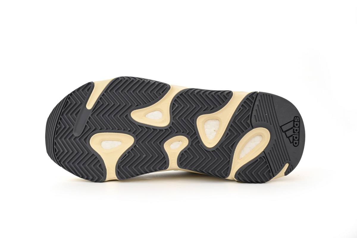 adidas Yeezy Boost 700 Analog - Image 7