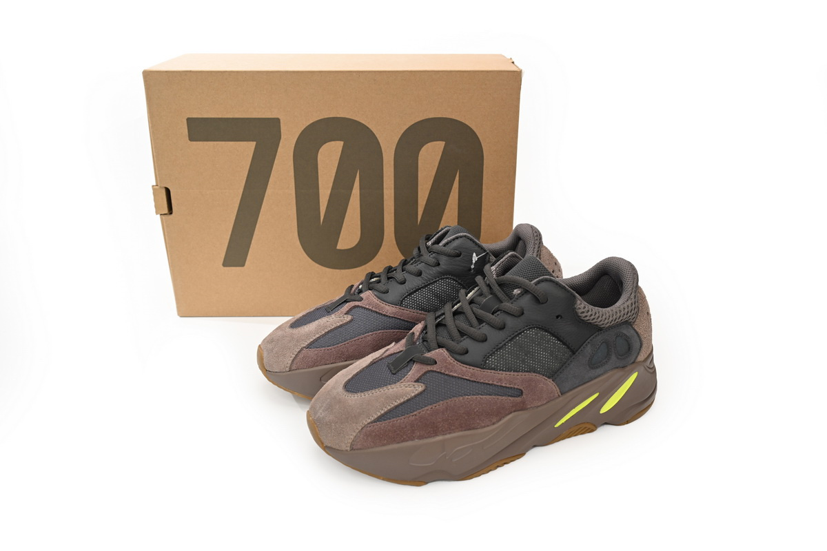 adidas Yeezy Boost 700 Mauve - Image 9