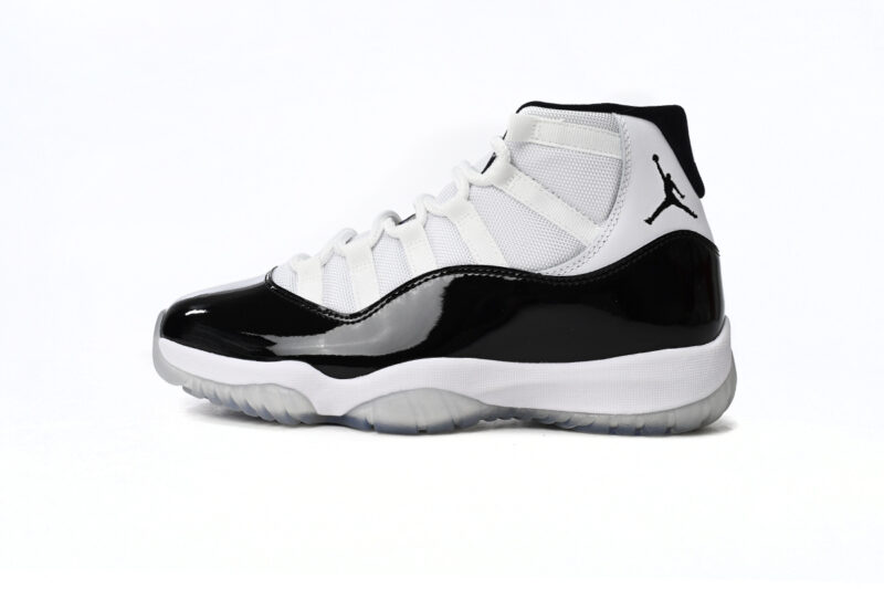 Air Jordan 11 Retro Concord